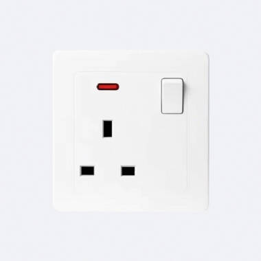 UK Plug with Switch and LED Indicator Luxe 990