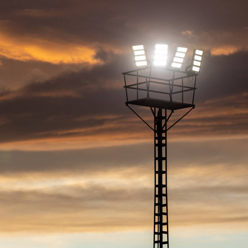 Produkt od Profesionální Stadionový LED Reflektor 1200W LUMILEDS 170lm/W IP66 INVENTRONICS Stmívatelný 1-10 V