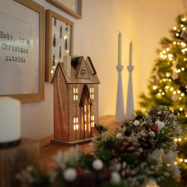 LED-Weihnachtshaus aus Holz Rumah