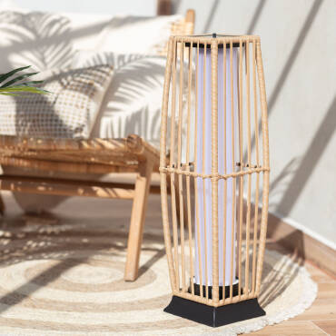 Product photography: Arley Solar Outdoor LED Floor Lamp